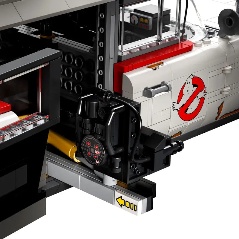 LEGO 10274 | Ghostbusters™ ECTO-1