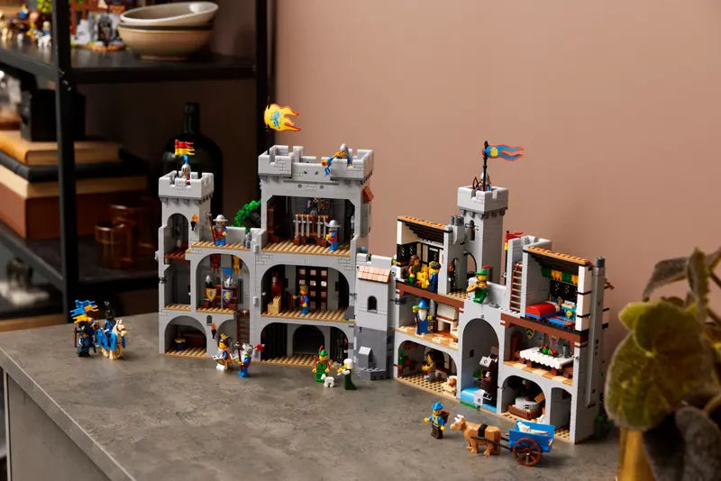 LEGO 10305 | Lion Knights' Castle