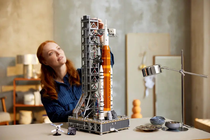 LEGO 10341 | NASA Artemis Space Launch System